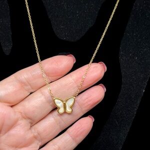 14K GP mother of pearl butterfly pendant & necklace
